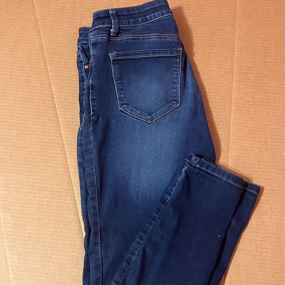 L.E.I. Mid rise denim stretch skinny jeans size 7 (cwj0001)